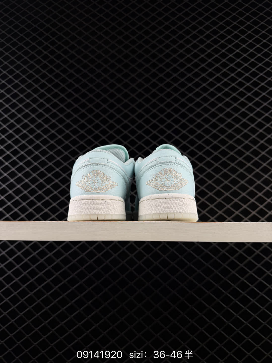Nike Air Jordan 1 LowAJ1-HJ5999-400